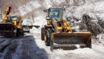 Не прекращается вывоз снежных масс с городских территорий в Петропавловске-Камчатском