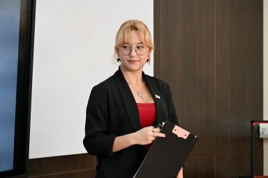 Более 40 подростков завершили курс по основам предпринимательства на Камчатке 0