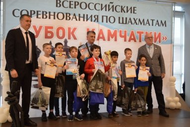 Эффектно выступили во всероссийских соревнованиях по шахматам юные жители Камчатки 0