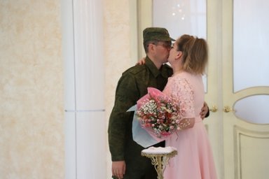22 мобилизованных жителя Камчатки заключили брак 3