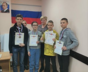 Спортсмены из Петропавловска-Камчатского показали отличные результаты на соревнованиях по шахматам 5