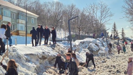 Сезонные работы по содержанию улично-дорожной сети проходят в столице Камчатки 6