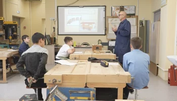 Региональный методический центр по технологии открыт на базе школы № 33 в Петропавловске-Камчатском