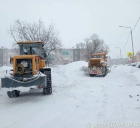 Коммунальные службы продолжают приводить в порядок Петропавловск-Камчатский 6