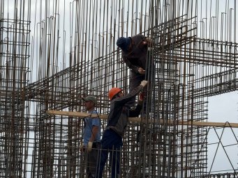 Министр Фирстов оценил ход работ в микрорайоне Северном в Петропавловске-Камчатском 4