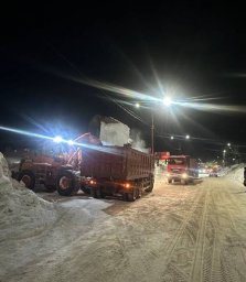 Круглосуточная уборка снега продолжается в Петропавловске-Камчатском 1