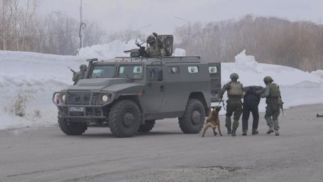 Силовые ведомства провели показательные выступления для детей участников СВО на Камчатке 4