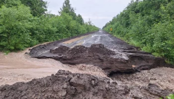 Воду на трассе Майское – Козыревск отводит Минтранс Камчатки Воду на трассе Майское – Козыревск отводит Минтранс Камчатки