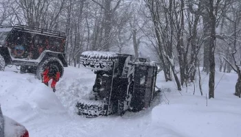 Турист получил травму головы во время поездки на Камчатке