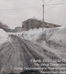 Круглосуточная уборка снега продолжается в Петропавловске-Камчатском 4