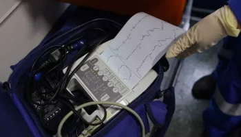 Медики вывели мужчину из клинической смерти на дому в Мильково на Камчатке