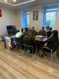 Проведение инструктажей по безопасности при землетрясениях практикуют специалисты МЧС на Камчатке 0