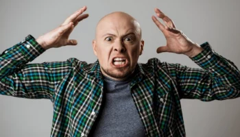 Убил соседскую собаку и заработал уголовку житель Елизова на Камчатке