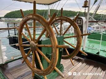 Более 3 000 желающих посетили учебный парусник из Владивостока на Камчатке 7