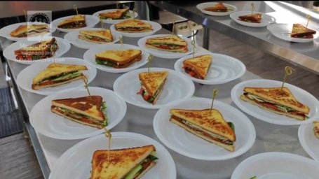 Приготовление блюд из камчатской рыбы освоили учащиеся из села Кавалерское на Камчатке 1