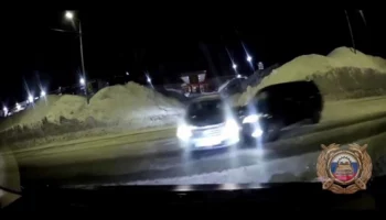 Беременная женщина пострадала при столкновении трех автомобилей в Петропавловске-Камчатском Беременная женщина пострадала при столкновении трех автомобилей в Петропавловске-Камчатском