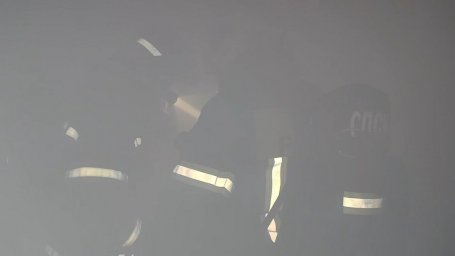 Учения по тушению пожаров прошли в новой краевой больнице на Камчатке 2