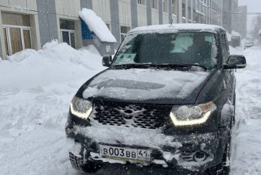 Специальное движение транспорта повышенной проходимости организовано для перевозки жителей в Петропавловске-Камчатском 0