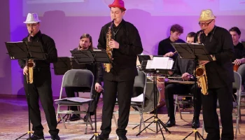 «Музыка двух миров» прозвучала в колледже искусств на Камчатке «Музыка двух миров» прозвучала в колледже искусств на Камчатке