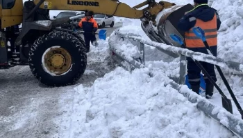 Круглосуточно идут работы по ликвидации последствий снегопада в Петропавловске-Камчатском