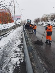 Плановые работы по очистке улиц продолжаются в Петропавловске-Камчатском 4