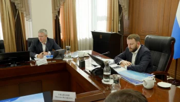 Помощник Президента РФ Максим Орешкин провел совещание на Камчатке