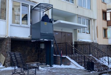 Первый подъёмный механизм для маломобильных граждан установлен в Петропавловске-Камчатском 3