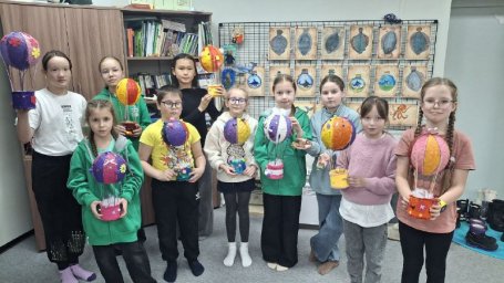 Подарили новогоднее настроение родным и близким юннаты на Камчатке 0