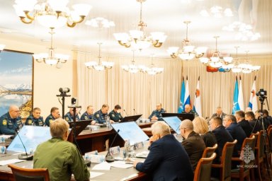 Итоги деятельности подсистемы РСЧС Дальневосточного федерального округа за 2025 год подвели на Камчатке 4