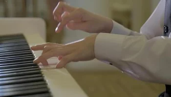 Наши таланты: юная жительница Камчатки будет представлять регион в Москве Наши таланты: юная жительница Камчатки будет представлять регион в Москве
